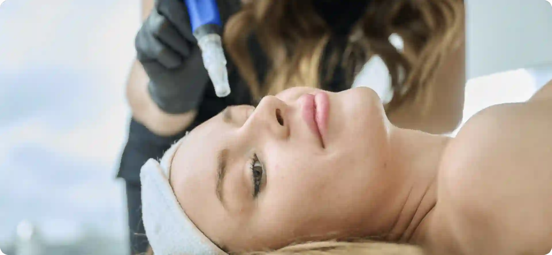How Do Microneedles Trigger New Collagen and Elastin in Loose Skin Northolt?